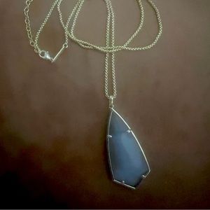 Kendra Scott Long pendant necklace
